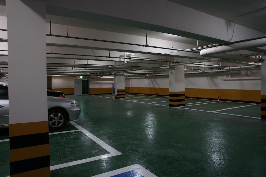 Hotel W ShinЧечжу Екстер'єр фото
